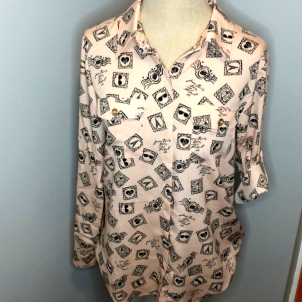 Karl Lagerfeld Paris Pink Button Down Shirt 🩷